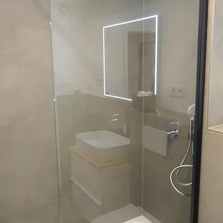 Apartment Zentral&modern Nähe Düsseldorf Und Köln *