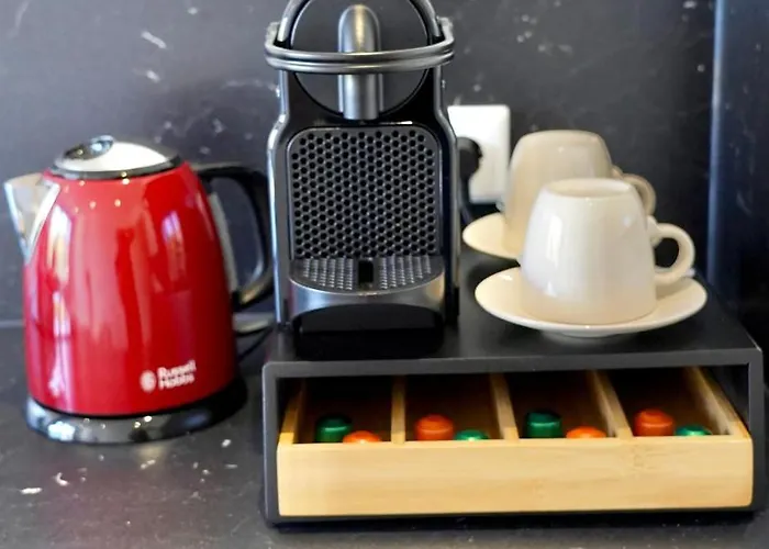 Zentral & Modern Naehe Duesseldorf Und Koeln * وبرتال