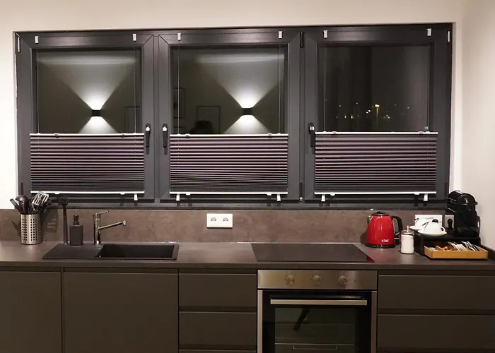 Zentral & Modern Naehe Duesseldorf Und Koeln * وبرتال